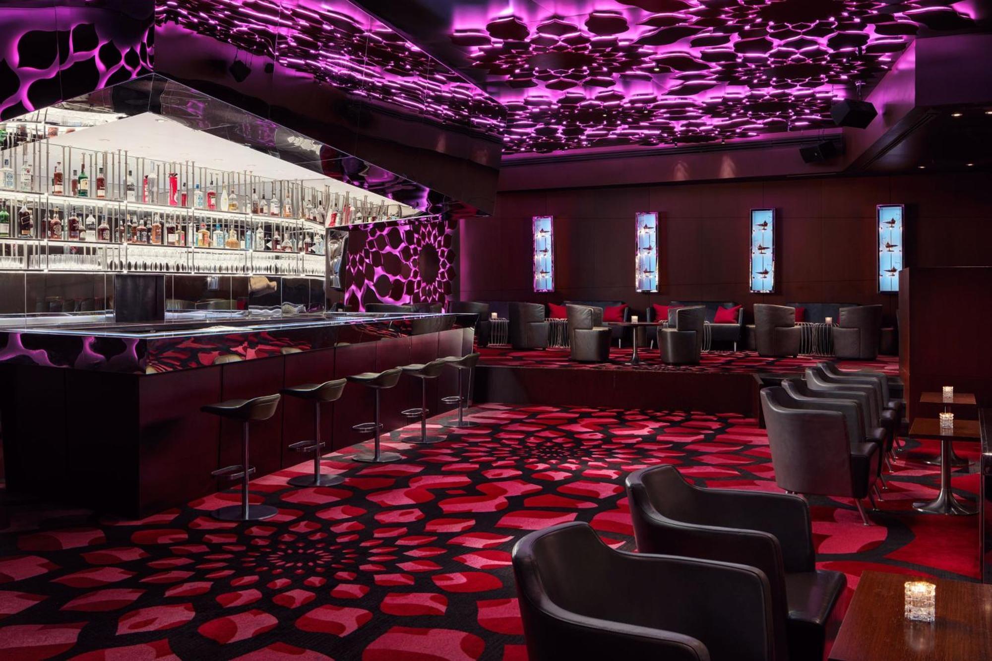 เจดับบลิว แมริออท อับเชอรอน บากู Hotel ภายนอก รูปภาพ The interior of the nightclub