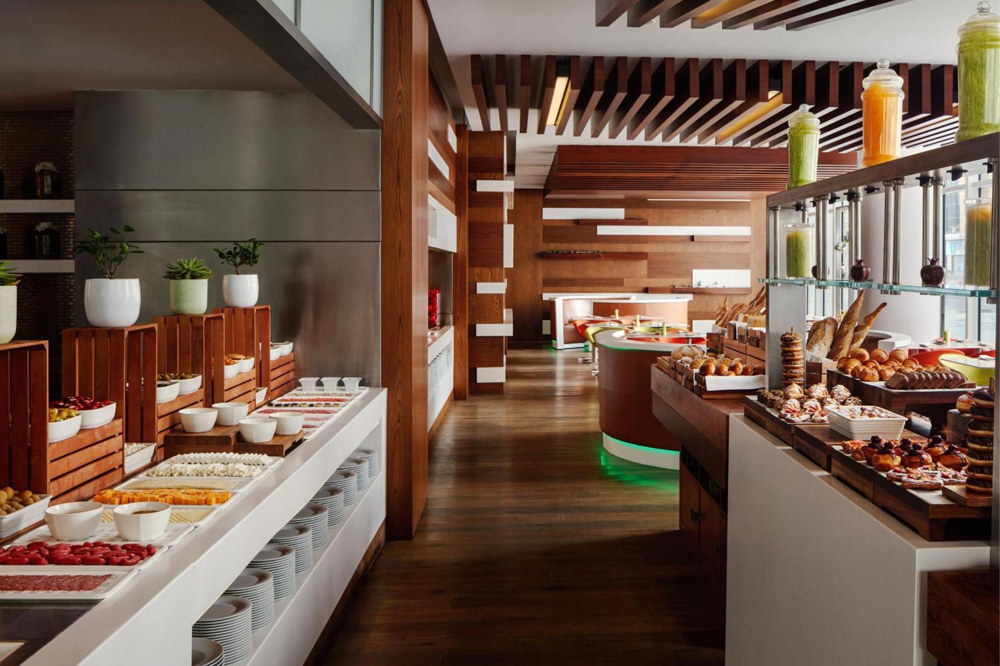 เจดับบลิว แมริออท อับเชอรอน บากู Hotel ภายนอก รูปภาพ The restaurant